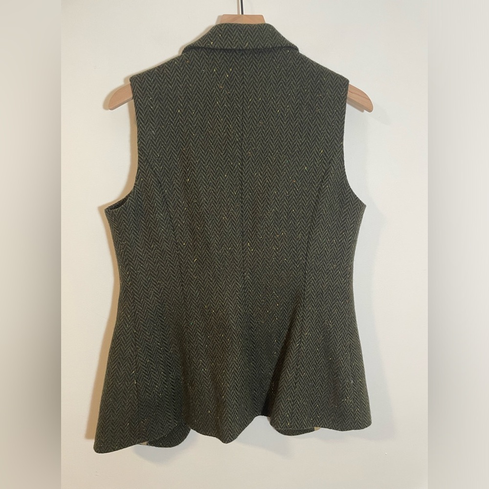 Celtic Tweed Ladies' Green Herringbone Tweed Vest US Size 12 Old World Tailored - Picture 5 of 10